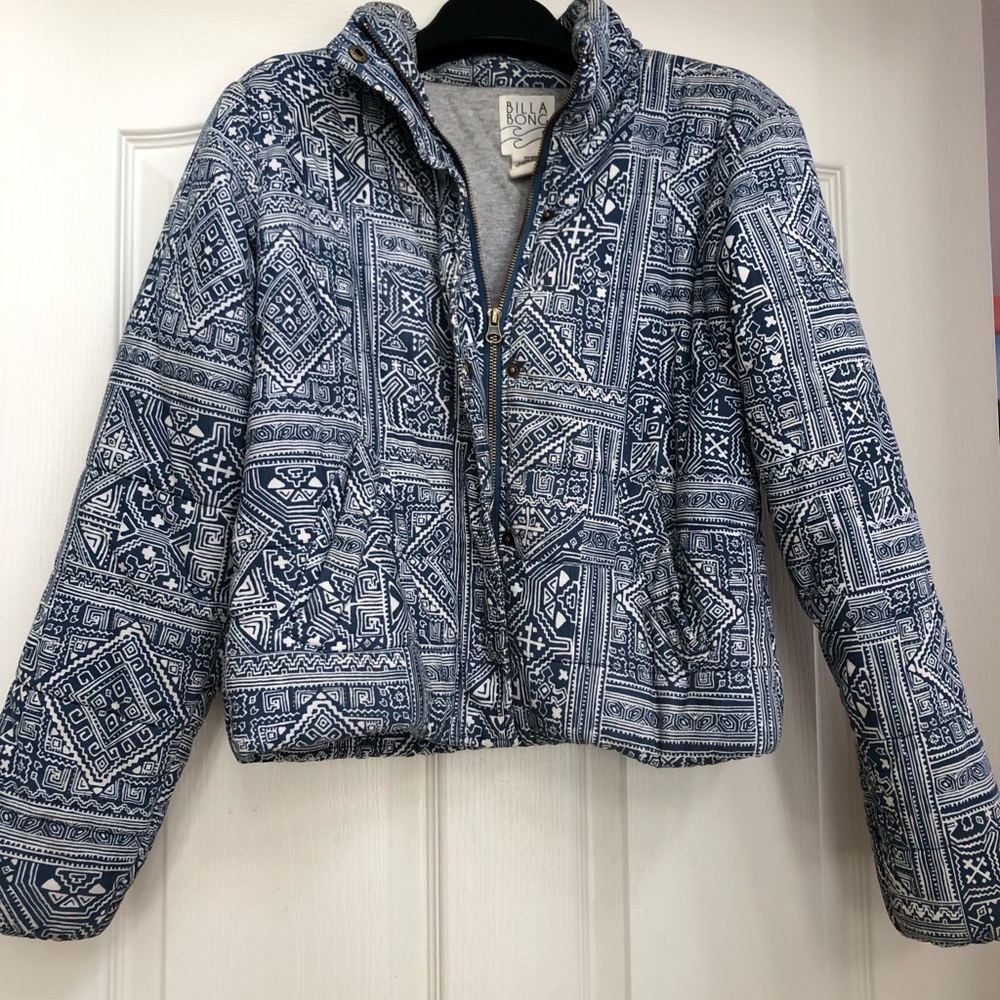 Billabong pattern jacket size S - Picture 2 of 3